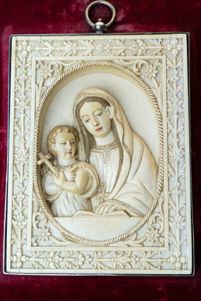 autor desconhecido, Virgem e o Menino